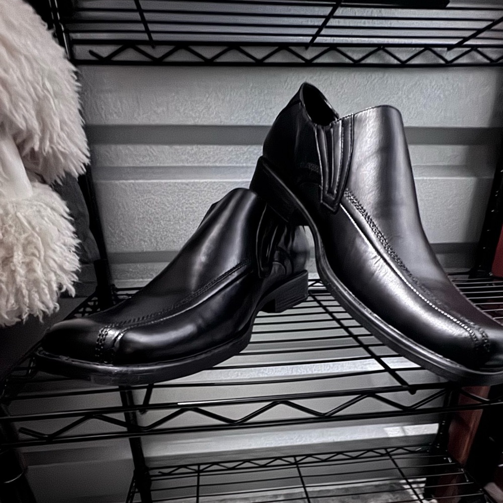 Steve Madden Black Leather Men's Shoes